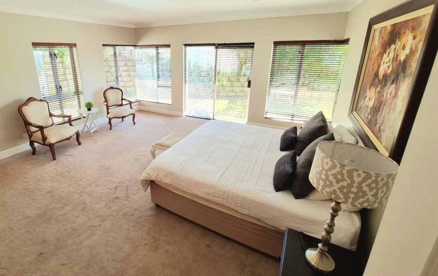 4 Bedroom Property for Sale in Pezula Golf Estate Western Cape